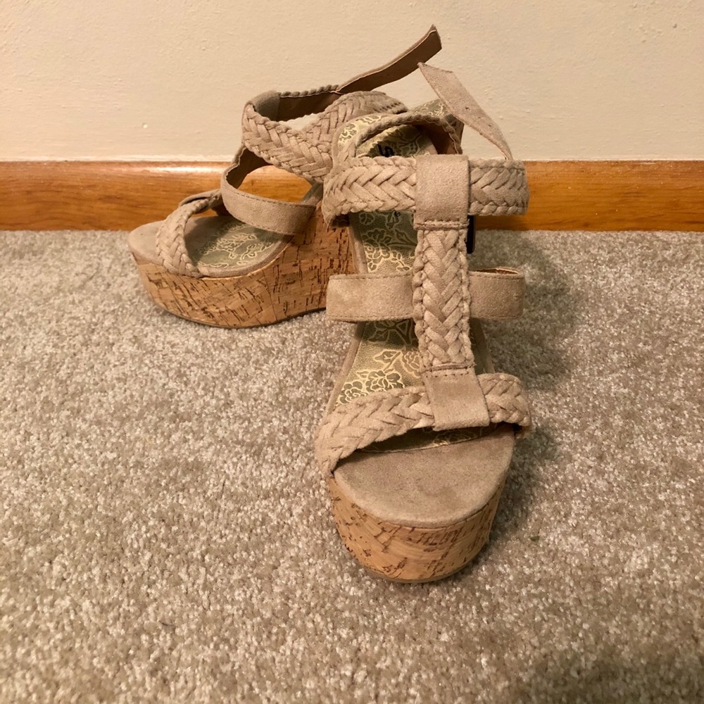 Soda Wedge Heels